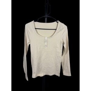 OQQ Henley  Seamless Cream Ribbed Button Long Sleeve Soft Sculpt Contour Small‎